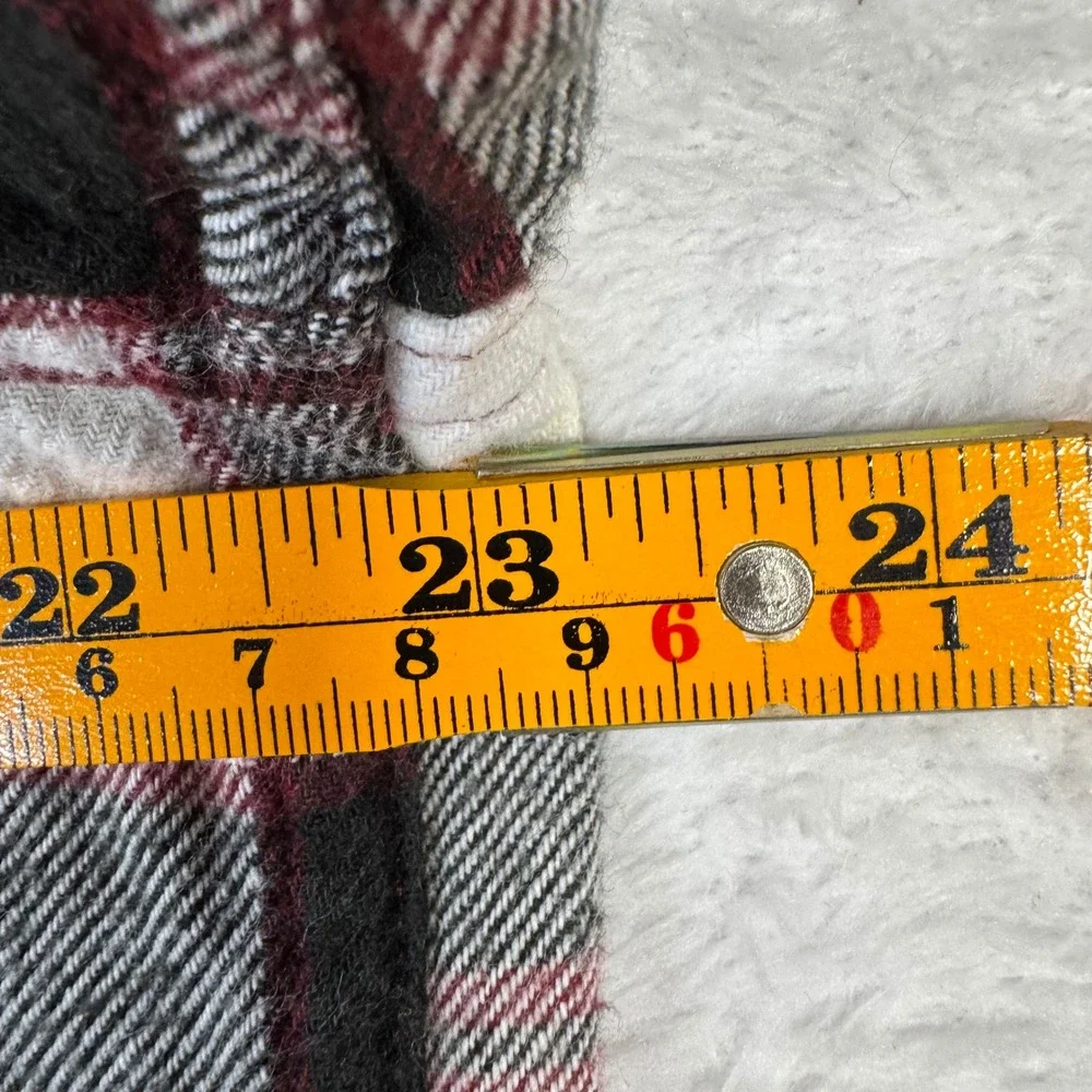 American Eagle Flannel Shirt Men L Red Plaid Button Down‎ Dual Button Pocket